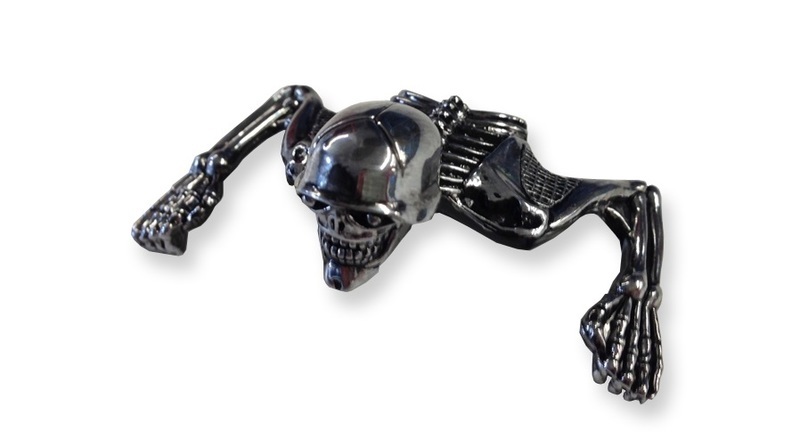 Highway Hawk Ornament Skull 8,5 cm
