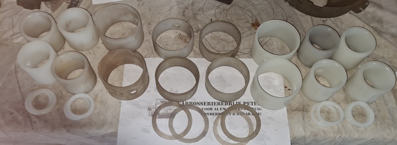 Daf ya 328 nylon draagarm bussen set voorkant